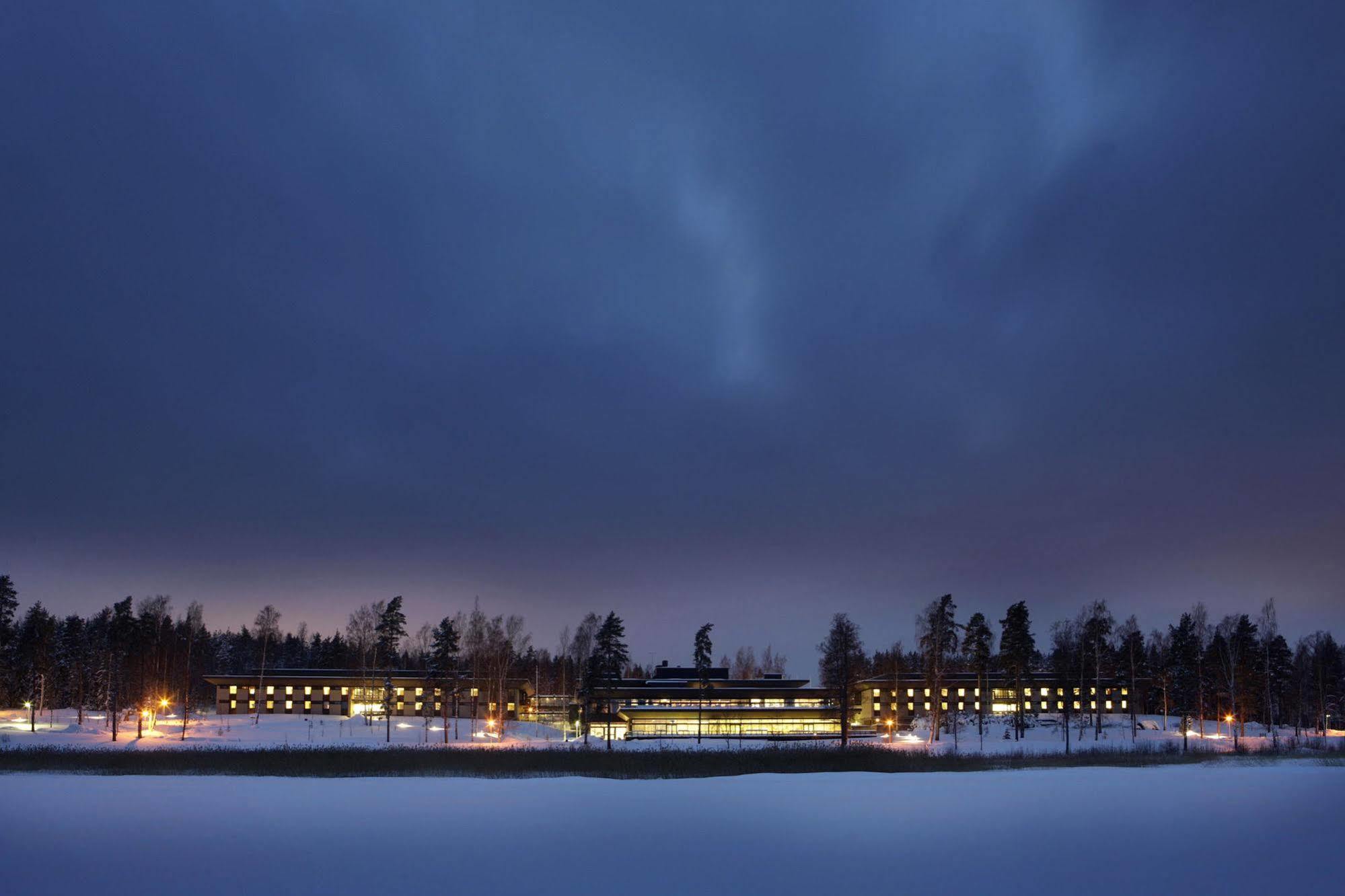 Langvik Congress Wellness Hotel Кіркконуммі Екстер'єр фото